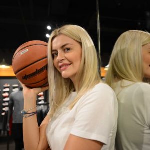 Јелена Антиќ: Македонска кошаркарска принцеза